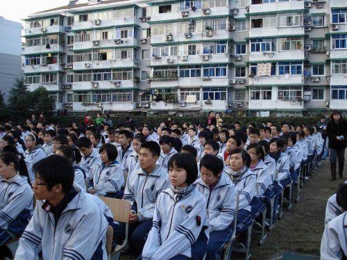 青春中学初三年级大会2008